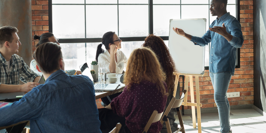 Building a Culture of Innovation: How a Good Product Design Critique Process Fosters Team Collaboration